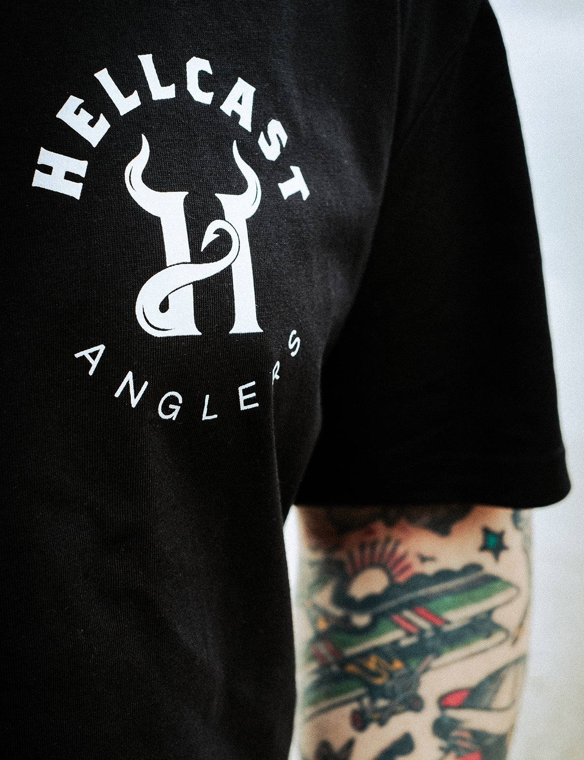 HELLCAST ANGLERS SIGNATURE T-SHIRT